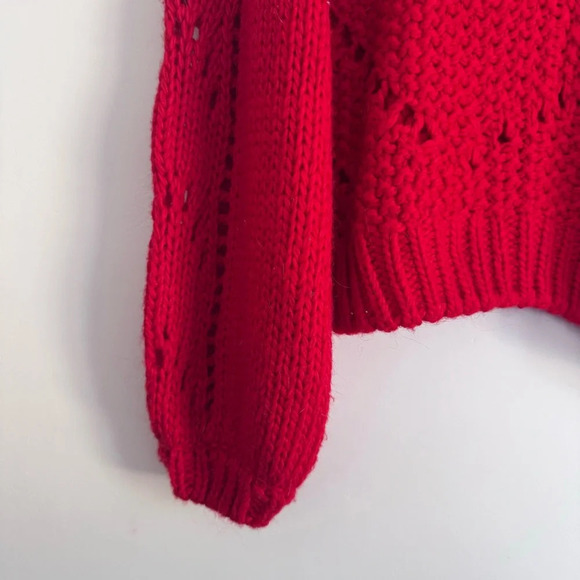 H&M eyelet knit sweater in red Size: S - Picture 5 of 5